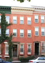 920 N Calvert St in Baltimore, MD - Building Photo - Building Photo