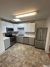 1005 Baywood Dr in Sparks, NV - Building Photo - Building Photo