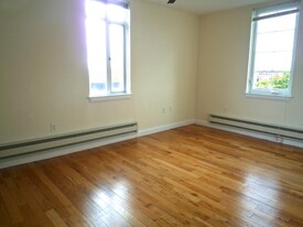 56 Brattle St, Unit PH Apartamentos