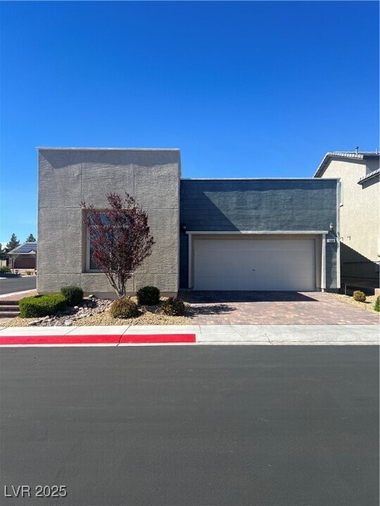 304 Baxters Bay St in North Las Vegas, NV - Building Photo