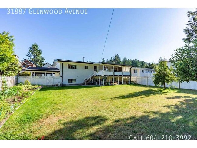 31887 Glenwood Ave in Abbotsford, BC - Building Photo - Building Photo