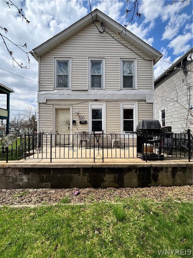 property at 510 6th St