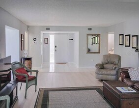 5018 MARSHFIELD Rd in Sarasota, FL - Building Photo - Building Photo