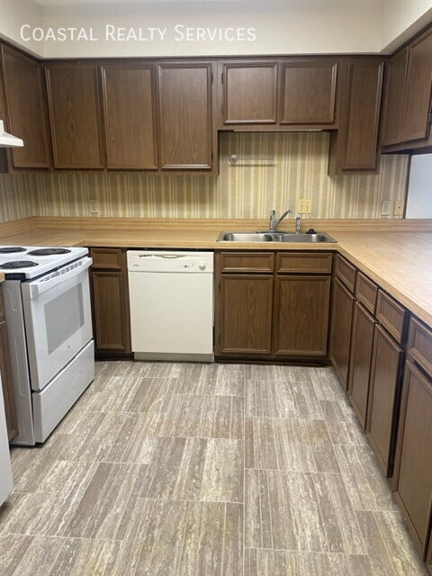 337 Lewis St in Fort Walton Beach, FL - Building Photo