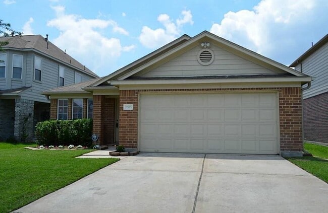property at 17915 Alpine Brook Ln