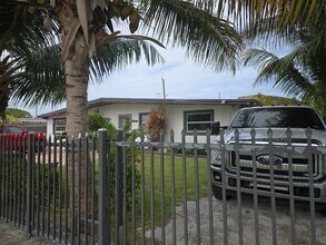 29005 SW 144th Ct in Homestead, FL - Building Photo - Building Photo