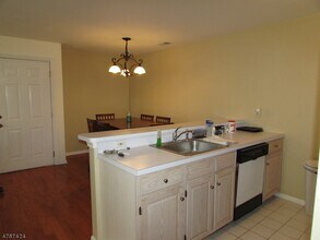 8 Genoble Rd in Montville, NJ - Building Photo - Building Photo