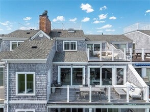 31 Coddington Wharf in Newport, RI - Building Photo - Building Photo