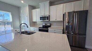 549 Westport St in Norfolk, VA - Building Photo - Building Photo