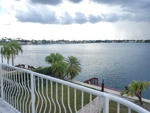 14765 SW 132nd Pl in Miami, FL - Building Photo - Building Photo