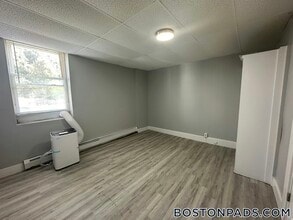 273 Maverick St in Boston, MA - Building Photo - Building Photo