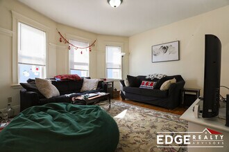 44 Easton St, Unit 2 in Boston, MA - Building Photo - Building Photo
