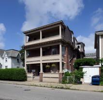 52-54 Foster St Apartments