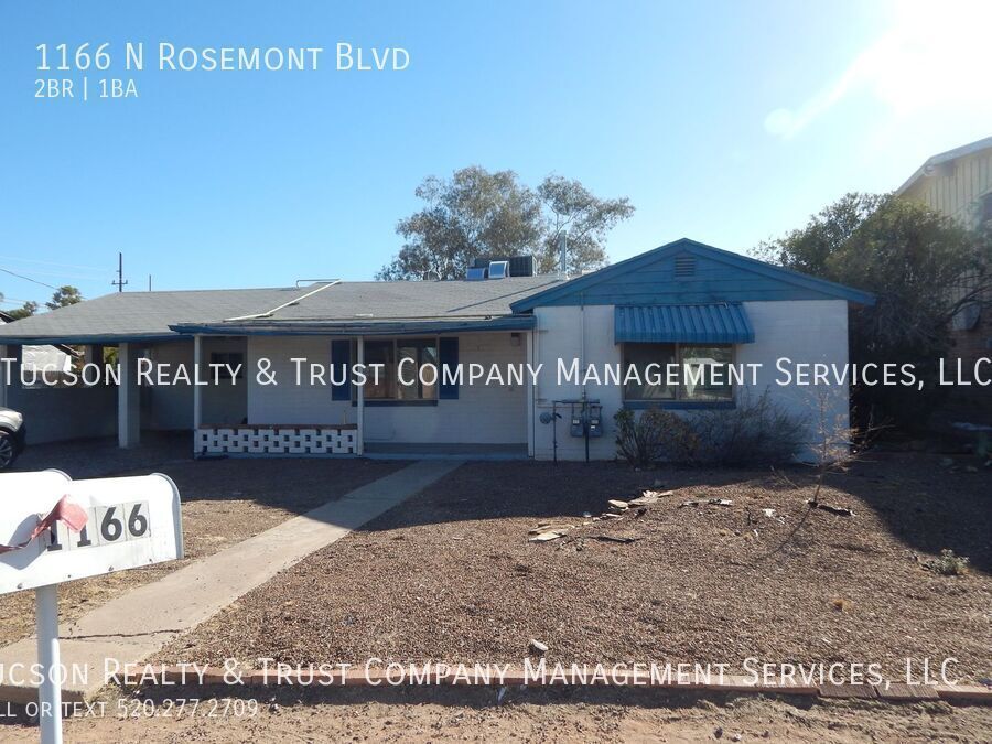 1166 N Rosemont Blvd in Tucson, AZ - Building Photo