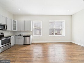 3100-02 Spring Garden St in Philadelphia, PA - Building Photo