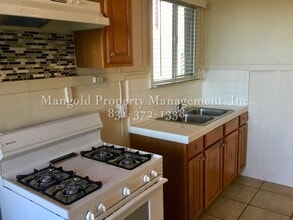 624 Laine St in Monterey, CA - Building Photo - Building Photo