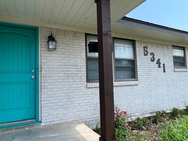5341 NW Cherry Ave in Lawton, OK - Building Photo - Building Photo