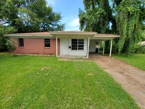 749 Navaho Trail in Shreveport, LA - Building Photo - Building Photo