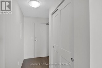 1080-1080 Terra Verde Way in Kingston, ON - Building Photo - Building Photo