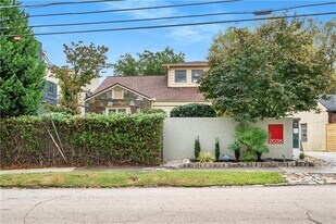 2035 Manchester St NE in Atlanta, GA - Building Photo