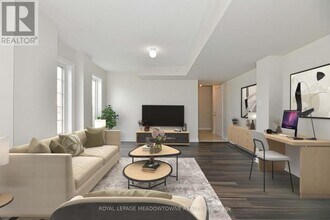 1124 Durno Ct in Milton, ON - Building Photo - Building Photo