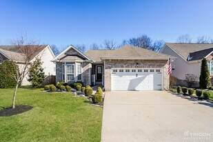 989 Chesire Way in Gallatin, TN - Building Photo