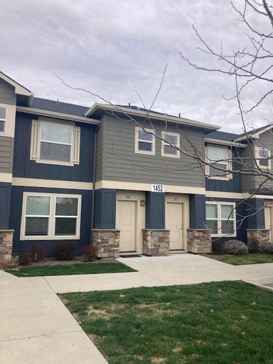 1452 N Allumbaugh St in Boise, ID - Building Photo