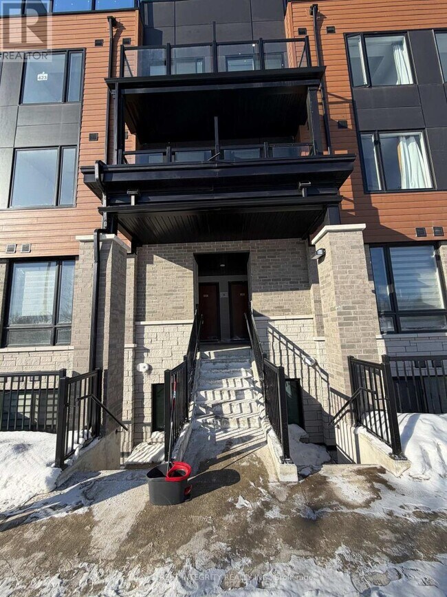 property at 109 Marydale Ave