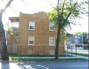 1056 N Hamlin Ave in Chicago, IL - Foto de edificio - Building Photo