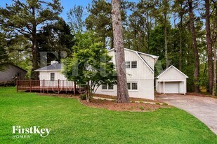 4716 Cheri Lynn Rd NW in Acworth, GA - Building Photo