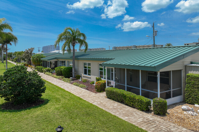 Gulf Haven in Sarasota, FL - Building Photo - Building Photo