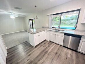 4834 Willow Dr in Boca Raton, FL - Building Photo - Building Photo