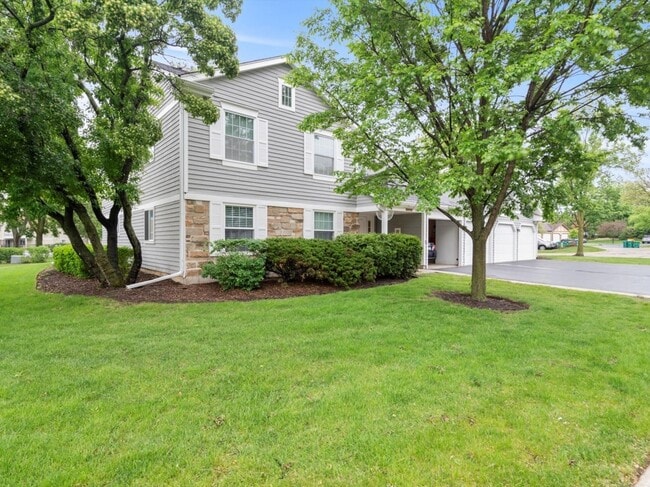 property at 251 Appletree Ct