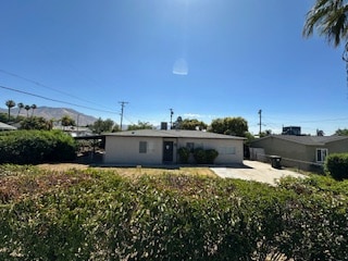 7111 Colwyn Ave in Highland, CA - Building Photo - Building Photo