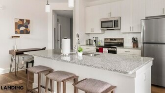 11122 Hambright Jct Dr, Unit IL3 in Huntersville, NC - Building Photo