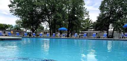 17018 Coventry Ln in Holly, MI - Building Photo - Building Photo