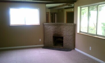 4636 Starmer Dr in Holly, MI - Building Photo - Building Photo