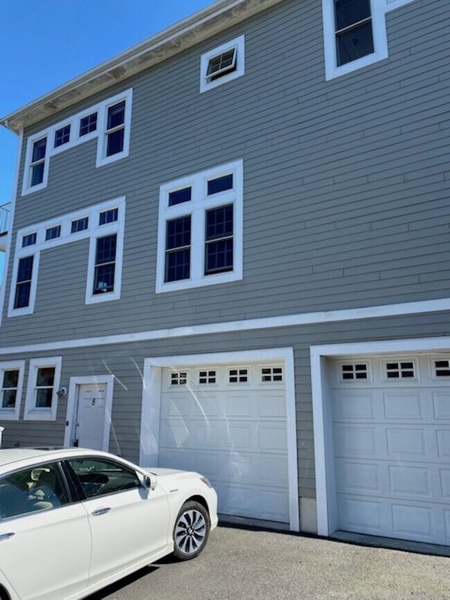 property at 89 Clinton Ave