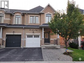 93 Alexie Way in Vaughan, ON - Building Photo