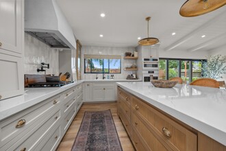 3810 Adair Way in Carlsbad, CA - Building Photo - Building Photo