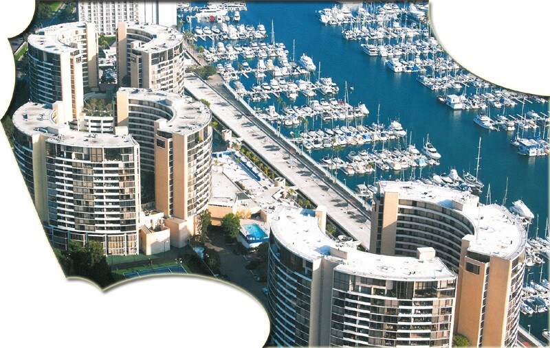 4265 Marina City Dr in Marina Del Rey, CA - Building Photo