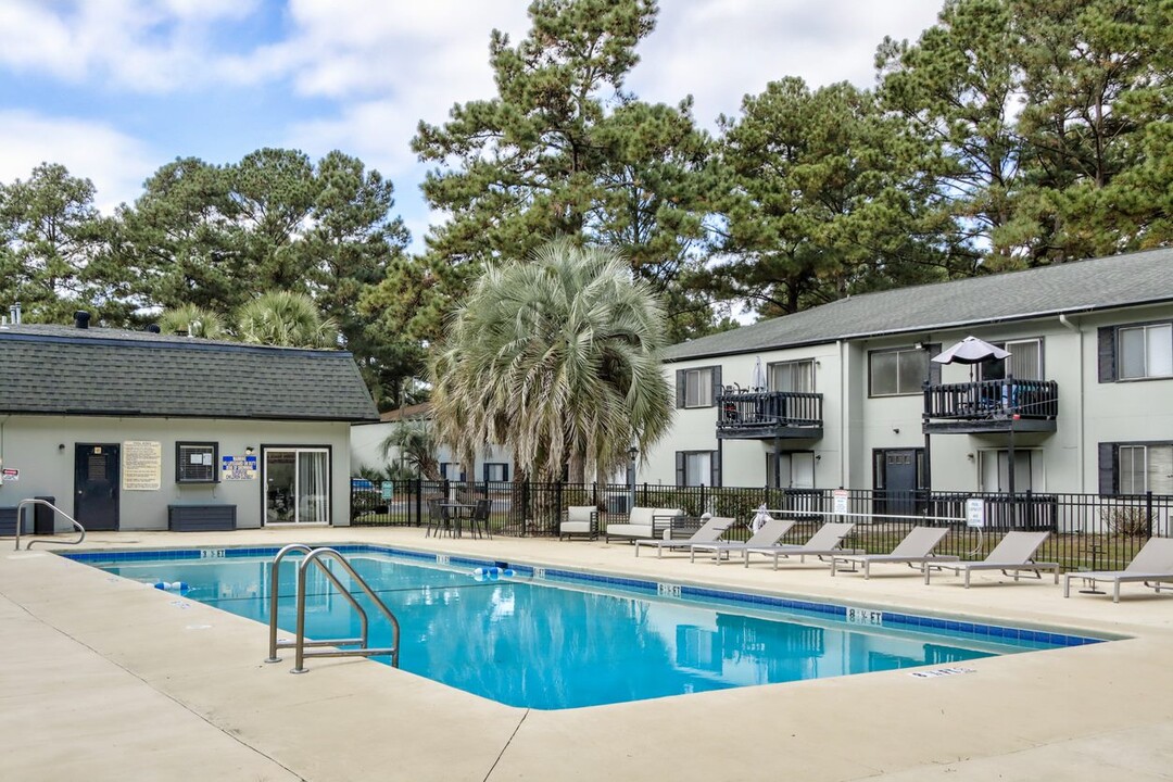 Timberland Apartments in Savannah, GA - Foto de edificio