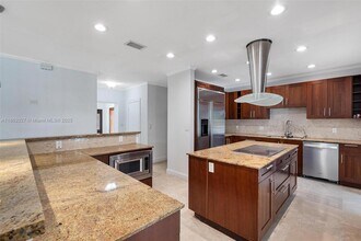 11301 SW 91 Ave in Miami, FL - Building Photo - Building Photo