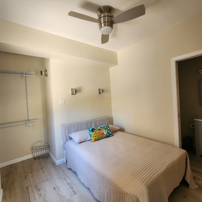 1463 Lost Creek Rd in Chula Vista, CA - Foto de edificio - Building Photo