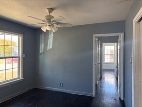 1053 Chamberlain St in Corpus Christi, TX - Building Photo - Building Photo