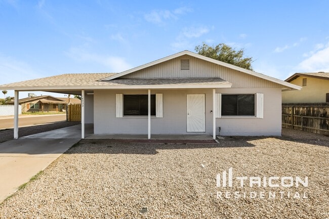 property at 14033 N 61st Ave