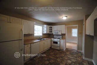 505 Windward Way in Woodstock, GA - Building Photo - Building Photo