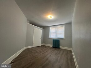 1860 Wakeling St in Philadelphia, PA - Building Photo - Building Photo