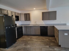 128 Robert Cir in Lebanon, PA - Building Photo - Building Photo