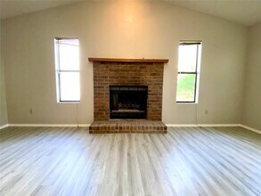 3611 W Wood St in Rogers, AR - Building Photo - Building Photo
